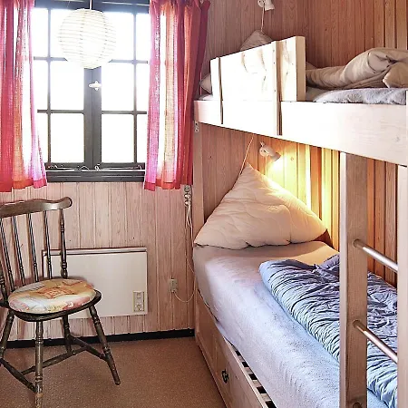 Two-bedroom Holiday In Ringkobing 29 * Sondervig